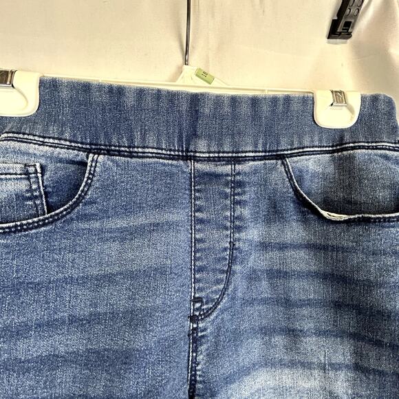 Dkny Jeans Bermuda Shorts  Small Denim pull-on stretch women's blue - Picture 3 of 11